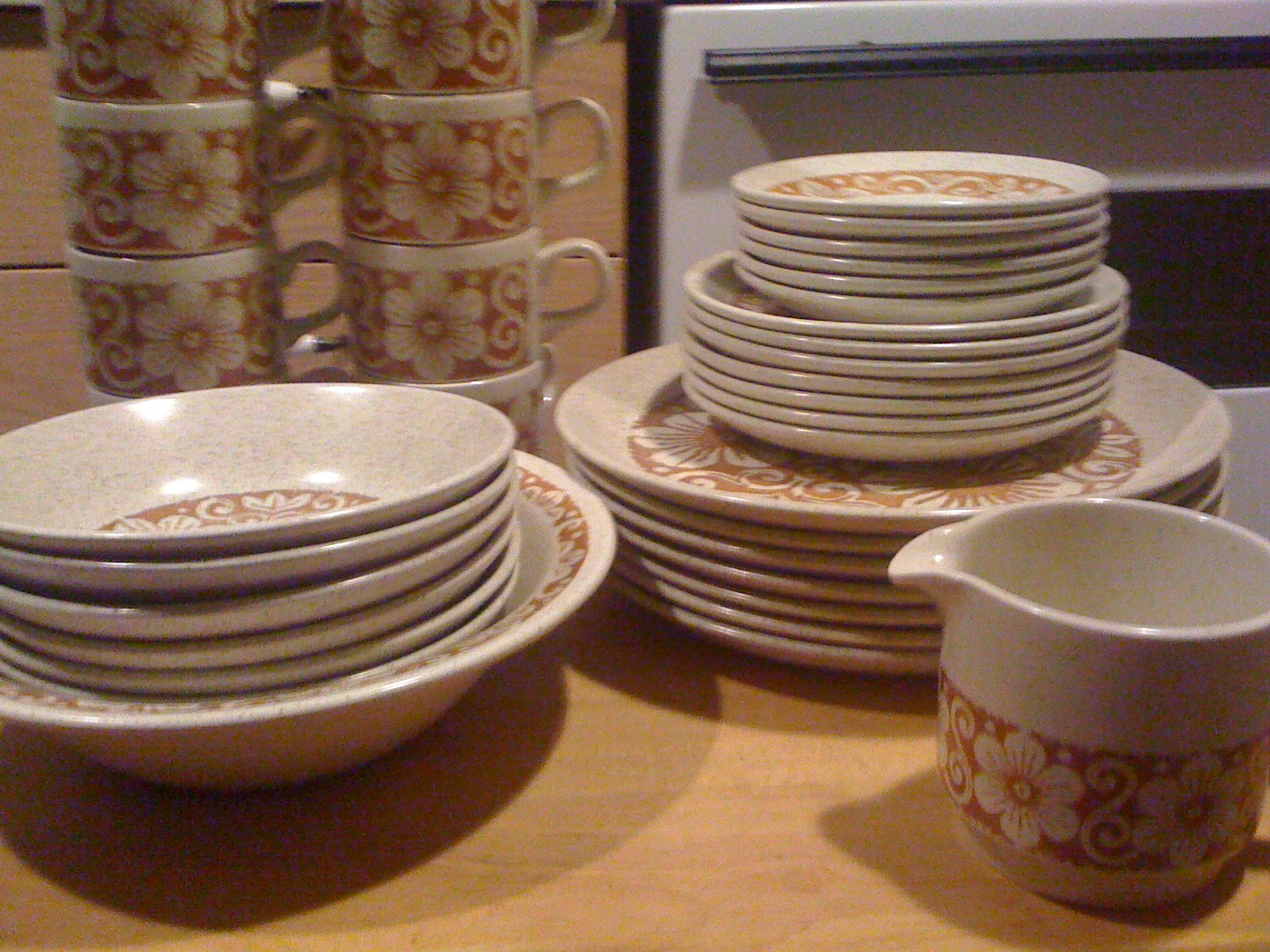 Biltons Ironstone Tableware 38 piece set InstAppraisal